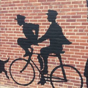 Meet your Posher, Glenda